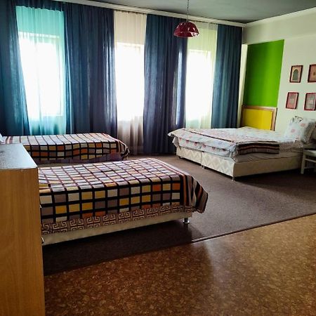 Strelets Bishkek Exterior foto