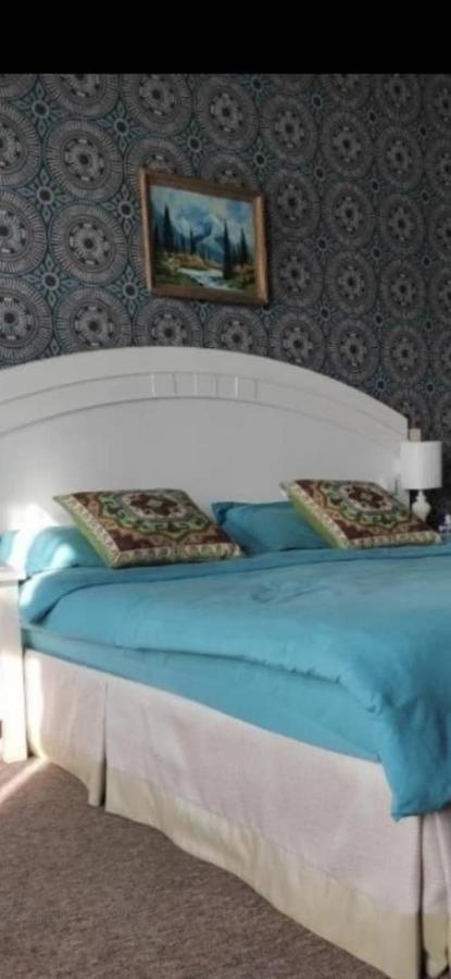 Strelets Bishkek Exterior foto