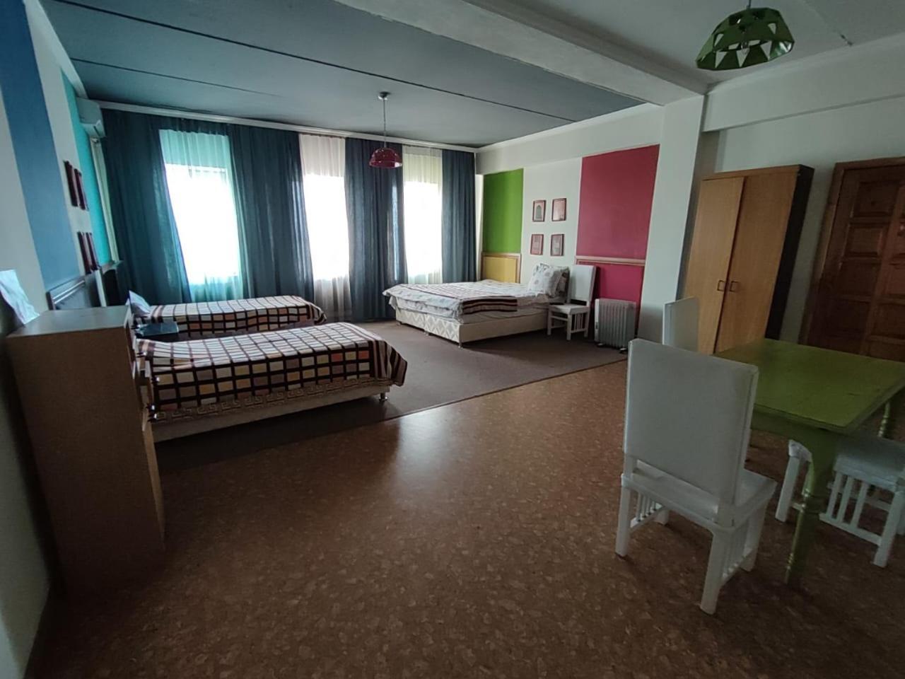 Strelets Bishkek Exterior foto